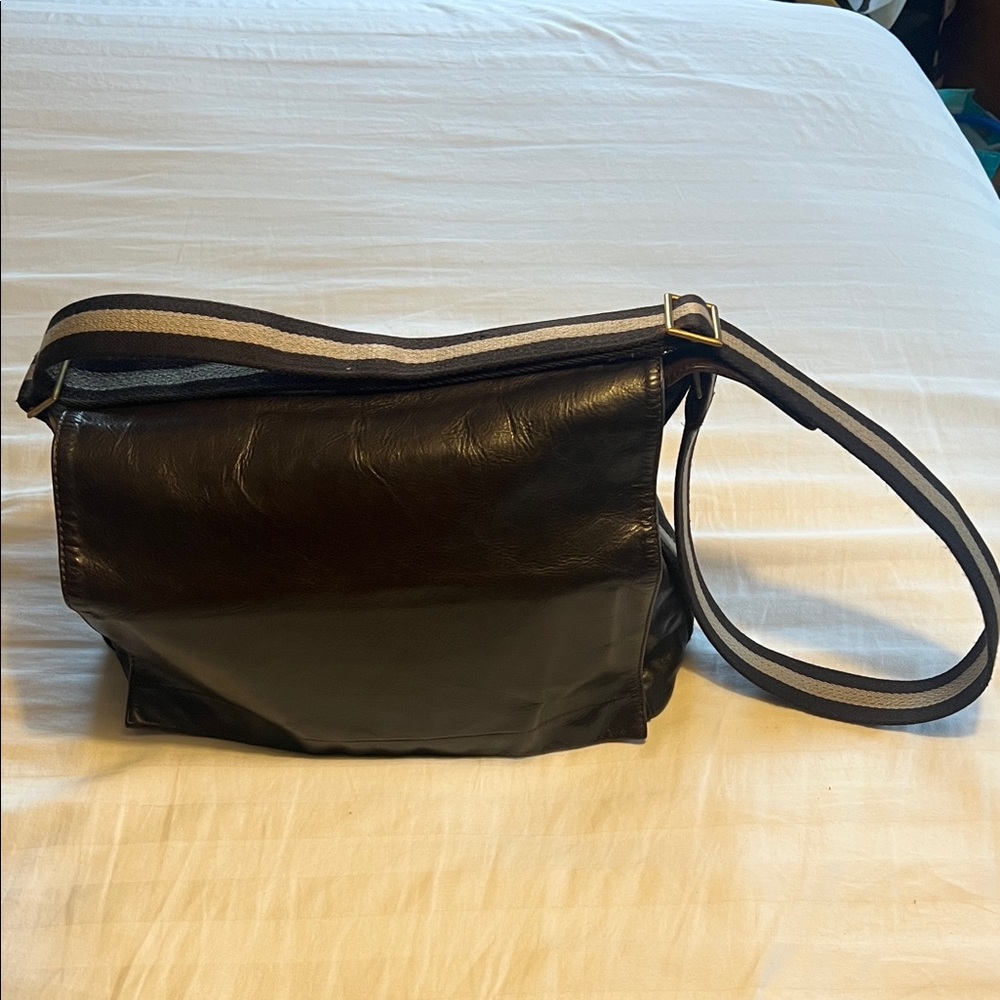 Bally Black Leather Shoulder Bag with Gray Strap